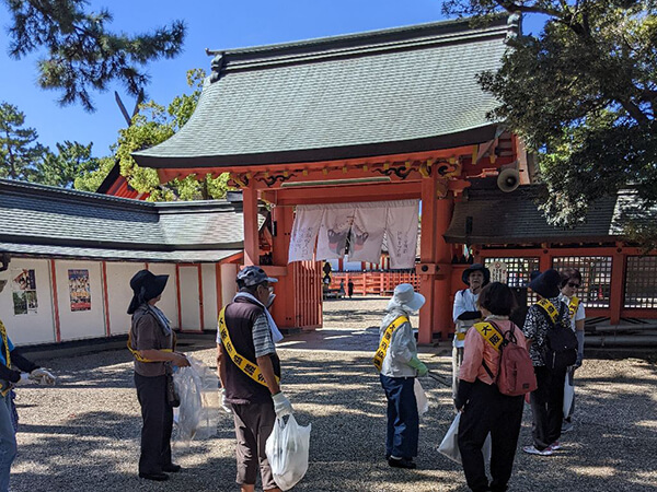 住吉大社の清掃